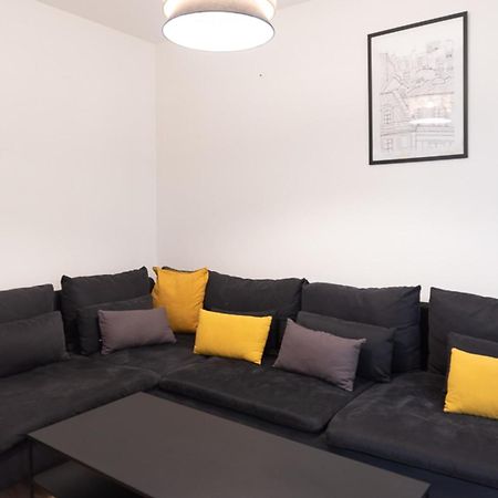 Spacious Apartment Near The Champs De Mars 파리 외부 사진